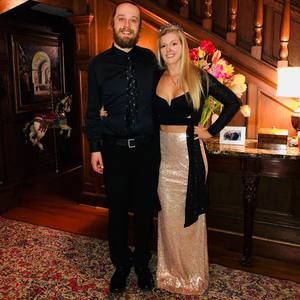 Meet your Posher, Taylor